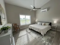 Newly built guesthouse with all the character of a peaceful country cottage!
