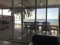 Beachside & Jetty View Apartment 6 ( Captains Apartment)