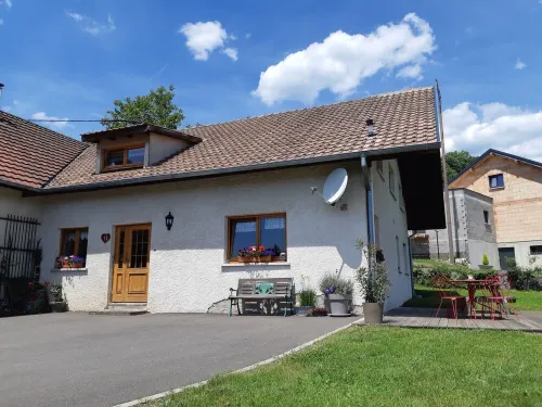 Gite au Coeur de la Nature sur les Hauteurs du Village Hotels in Fellering