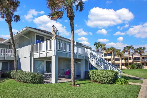 Oceanfront, Stunning, Renovated, Guests Love it!