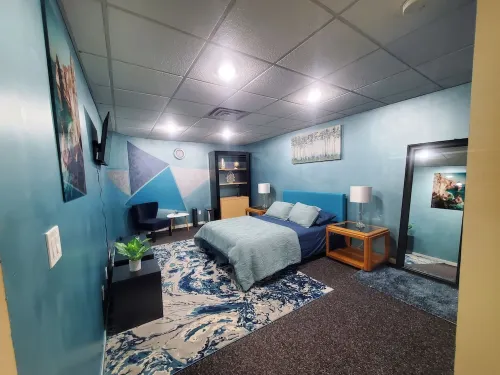 Luxury Guest Place: Very Close to Lake and Downtown