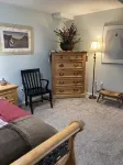 Country Living Private Apt w/Mini Petting Zoo