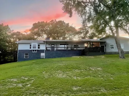 Gated lakefront Acreage with Views and Beach Access - 4 BR Table Rock Lake Home