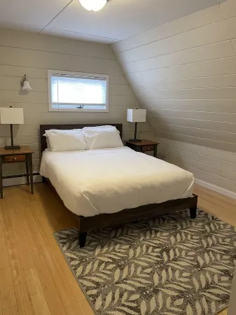 Cozy ski retreat on 200 acres of private groomed cross country ski trails.