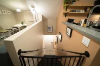 Modern Private Unit - Mins away from Everything in Pasadena!