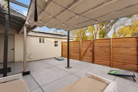 🌅 Modern, Trendy 4BD & 3BA house with great amenities 🌉🎆 Отели в г. Конкорд