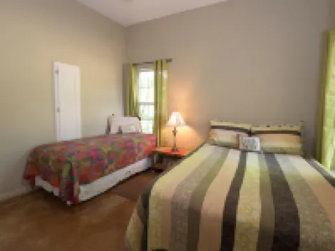 PeachTree Cottage near Lost Maples 班德拉縣酒店