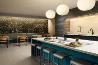Aloft Seattle Redmond - bar