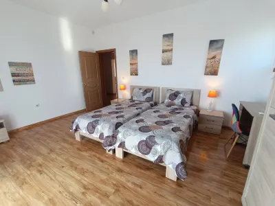 3 bedroom apartment with beautiful sea view