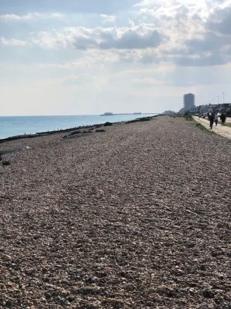 3 By The Sea, Ground Floor Apartment By The Sea