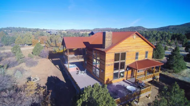 Beautiful home with lots of room. Large deck and amazing hot tub.