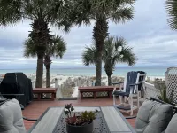 30A Sparkling Clean 🦋Salt therapy!Stay on BeachWest , pier park ocean front