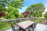 THE SEA BREEZE OCEAN BEACH HOUSE: 6 QUEEN BEDS