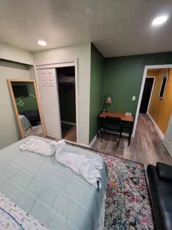 M&H Sweet Home is a very cozy place to relax and great area for vacation.