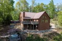 Heavenly Mtn Views, Hot Tub+Fire Pit+Grill, Fireplace, WiFi, Hike, Close to Brp!