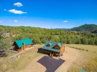 Mountain Memories Made Here • 3Br + Kids Bunk Loft • Sleeps 12 • Family Favorite