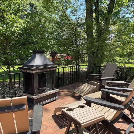 Jake & Wilma's - Private Country Estate