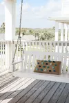 Casa Vilano~steps to the beach, pet + family friendly, fenced yard, heated pool! - 按摩浴缸