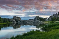 Updated 4BR Home, Family Friendly, Steps to Custer Shops & 30 Min to Mt Rushmore