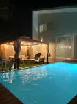 ｓｕｎｓｈｉｎｅ　ｐｏｏｌ　ｖｉｌｌａ - 4つ星
