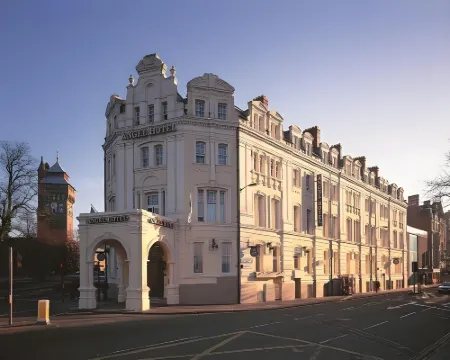 ジ エンジェル ホテル カーディフのホテル