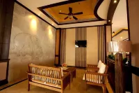 J&Y Lodge Hotel