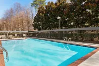Hampton Inn & Suites Atlanta Airport West/Camp Creek Parkway - Rooftop Pools