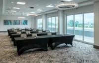 Home2 Suites by Hilton Cape Canaveral Cruise Port Hoteles en Cabo Cañaveral