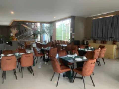 HOTEL KEMBANG JOYO Hotel a Palu