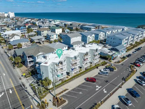 Southern Exposure-Next to Johnnie Mercers Pier, Ocean View, Updated Condo
