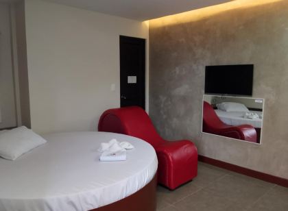Papatantan Apartelle Daet Branch