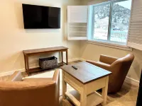 Eagle Rock Fishing Retreat- Missouri River