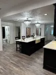 Newly Renovated 3-Bedroom House, Minutes Away from Coliseum, Lake & Lakecrest