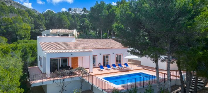 Vista Bernia Hotels in Altea