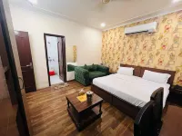 Hotel Grand Tushar Hotel di Ghaziabad