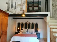 Mas Leblanc des Alpilles Chambres d'hôtes Appartement 1 Chambre Voir Loft Mas Leblanc des Alpilles Các khách sạn ở Fontvieille