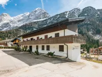 Penia 2 Hotels in Penia