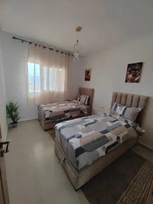 2 Bedroom, Peaceful Secluded warm apartment haven