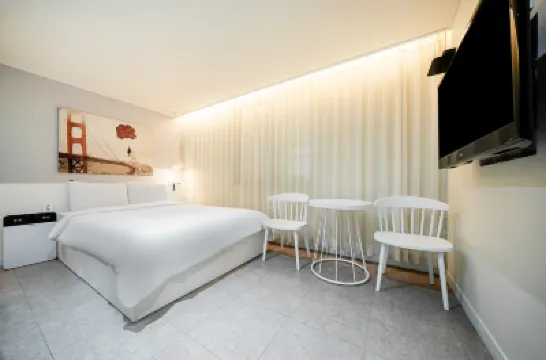 光州金湖雅姆 光州世界盃體育場附近的飯店