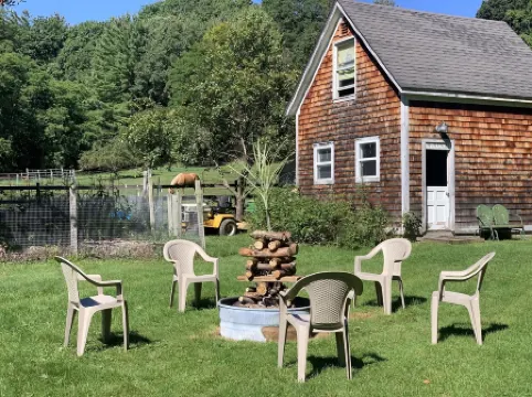 Fun Filmmaker's Bungalow wPool & Pro Screening Room