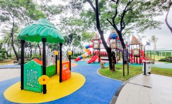 Spacious and Nice 3Br at Sky House BSD Apartment
