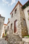 Two Stone Homes Metis - Ramah Hewan Peliharaan