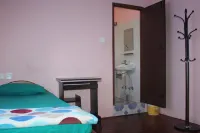 Goldenbirds Homestay Hotels in Каски