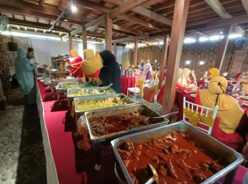 Bagas Zakariah Orchard Lodge