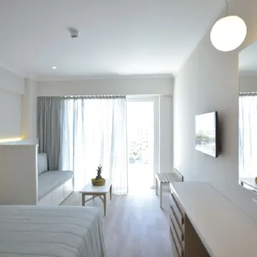 Sunrise Gardens Aparthotel