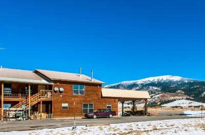 Econo Lodge Hotels in Taos Ski Valley