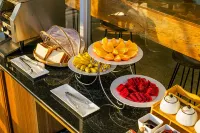 The B Resort - breakfast
