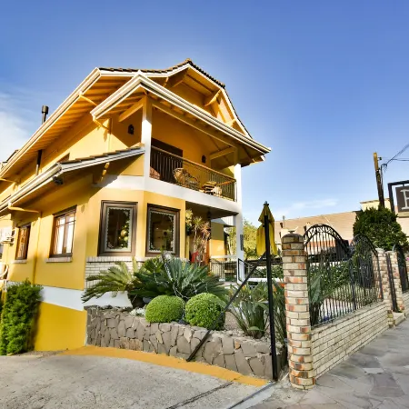 Pousada Borô