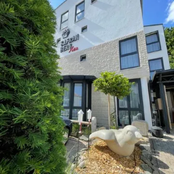 Safranberg Hotel & Sauna