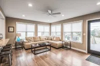 Charming Spacious Home - 10 mins to Downtown!